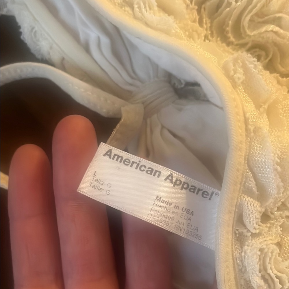 White Ruffled Bikini Set Vintage American Apparel - Picture 3 of 4